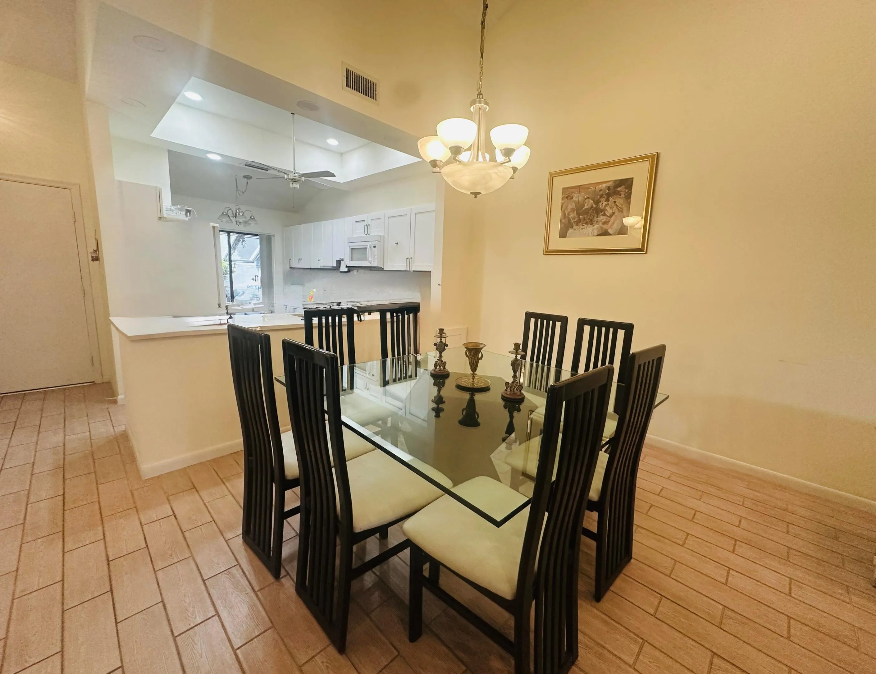 10900_Waterberry_Ct_010