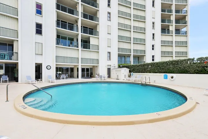 35-web-or-mls-N Ocean Dr 8a-2905-905