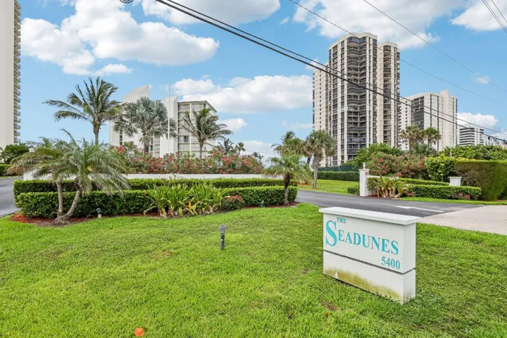 30-web-or-mls-N Ocean Dr 8a-2905-030