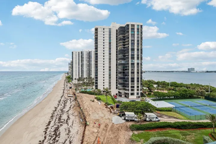 28-web-or-mls-N Ocean Dr 8a-2905-028