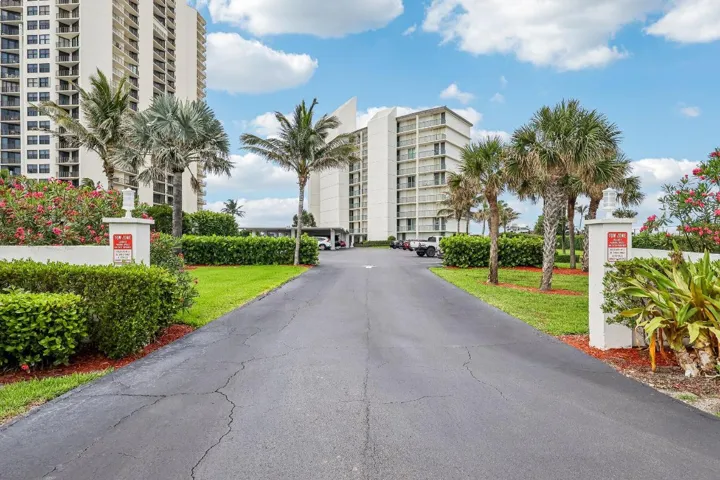 1-web-or-mls-N Ocean Dr 8a-2905-001