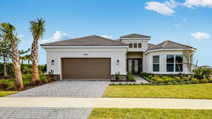 0021 SW Davanti Drive
