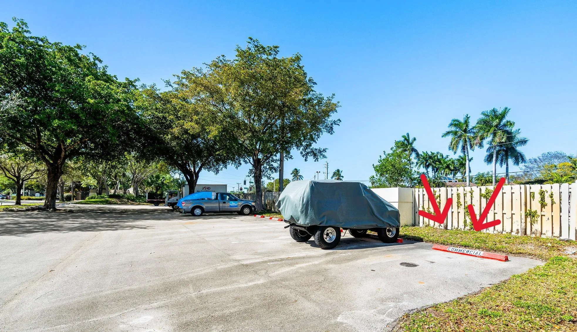 commercial parking for work vehicles/trucks for a fee