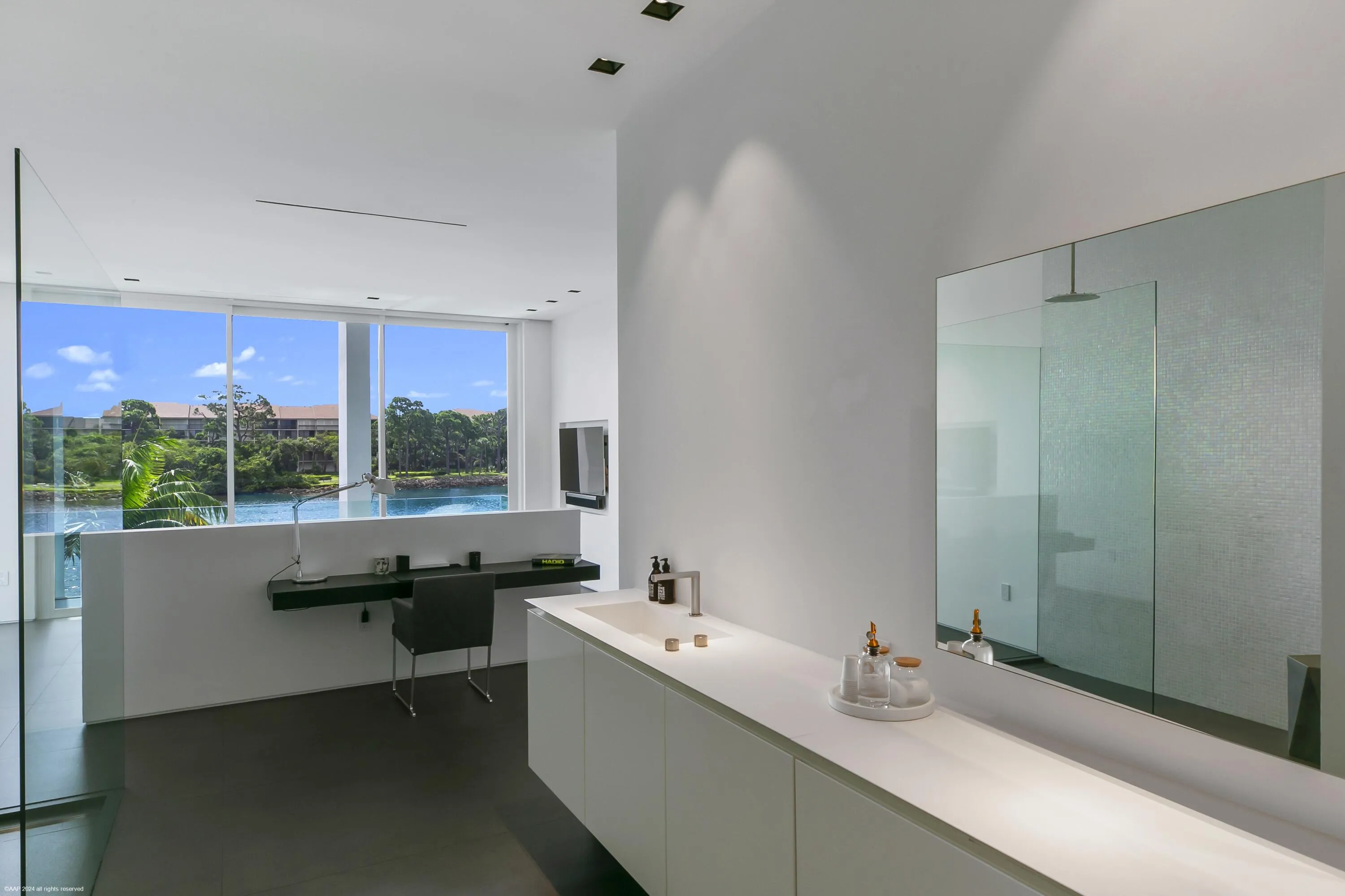 Guest Bath 1