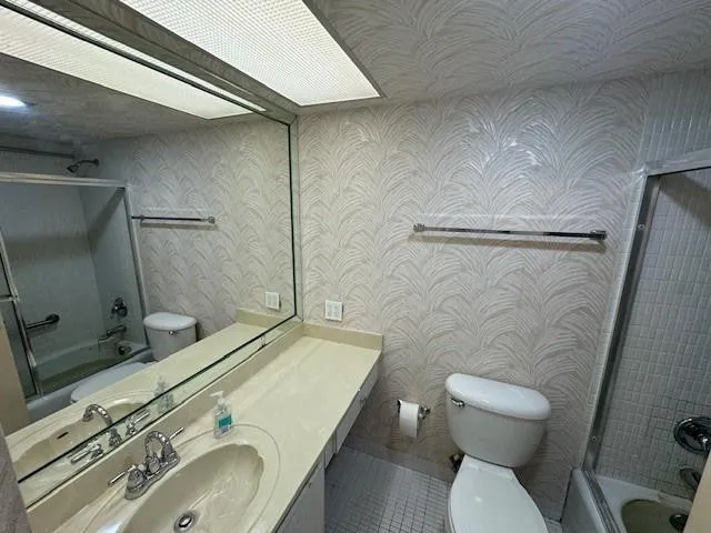 Jr. Master Bathroom