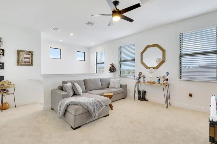 Bonus/Bedroom 4
