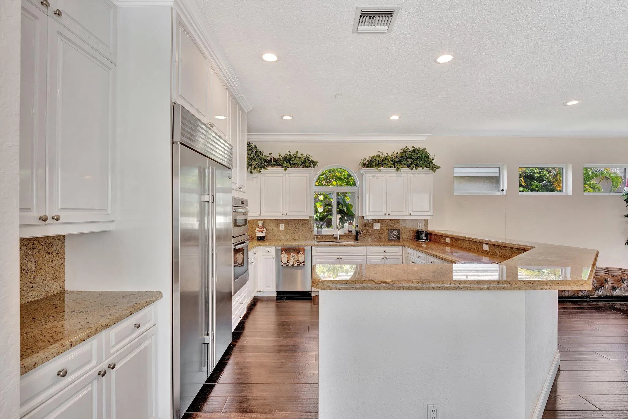 Property photo 40