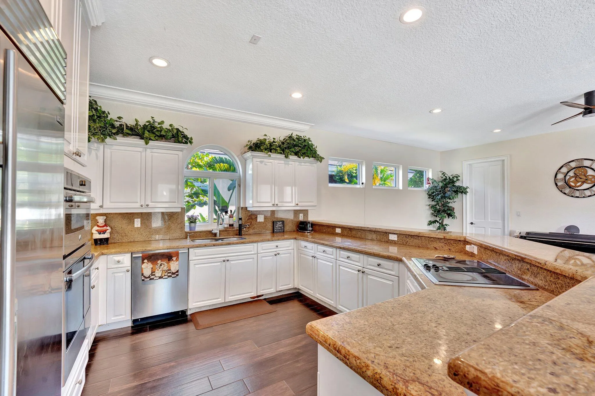 Property photo 42