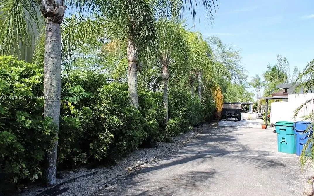 Property photo 51