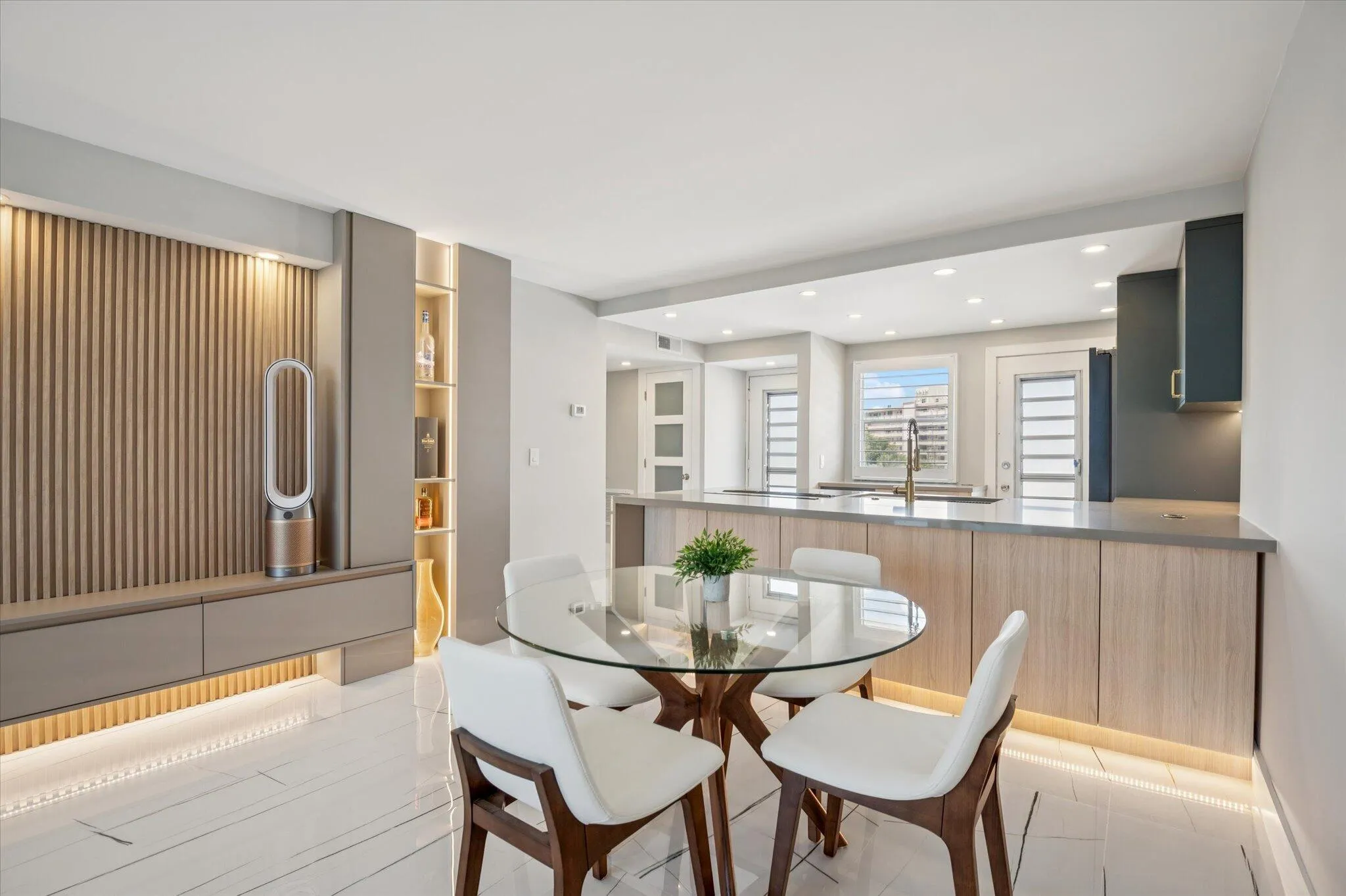 05-West-201 N Ocean Blvd #410-6