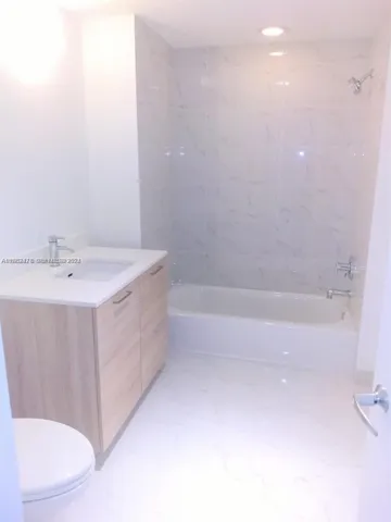 2 FULL BATHS