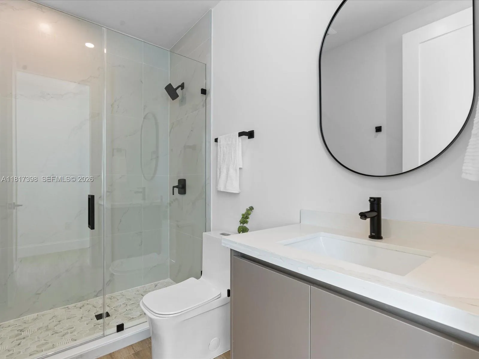 Property photo 98
