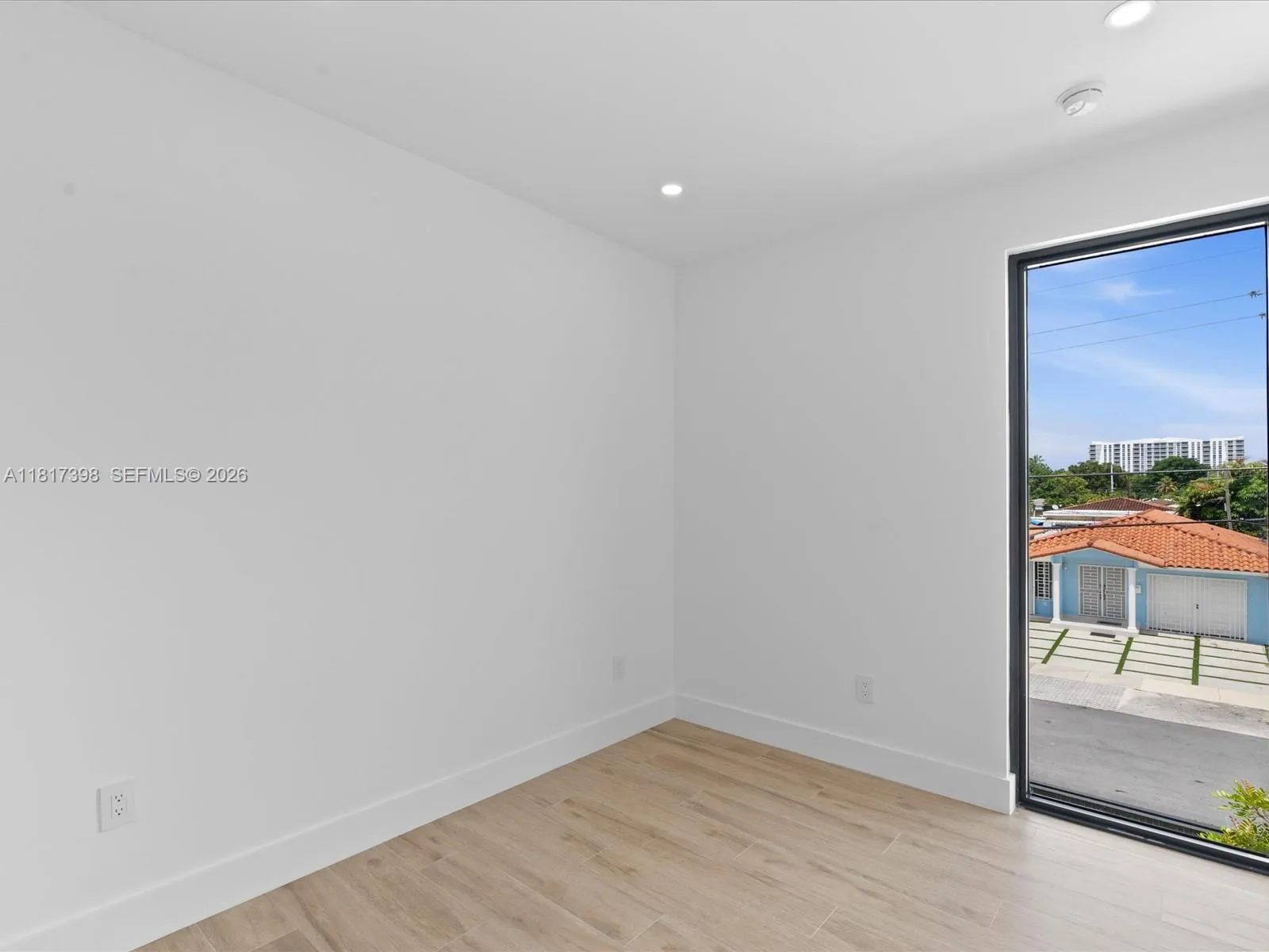 Property photo 103