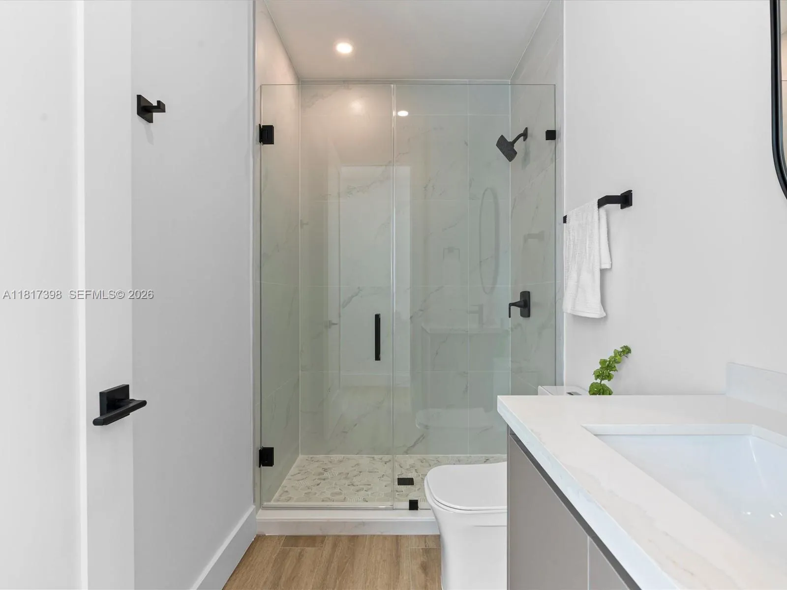 Property photo 96