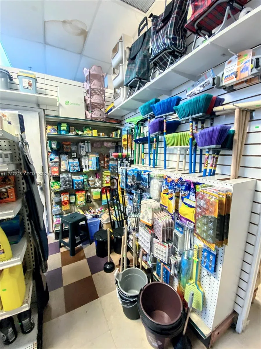 Property photo 34