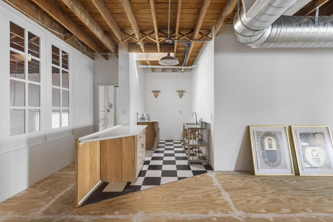 Property photo 24