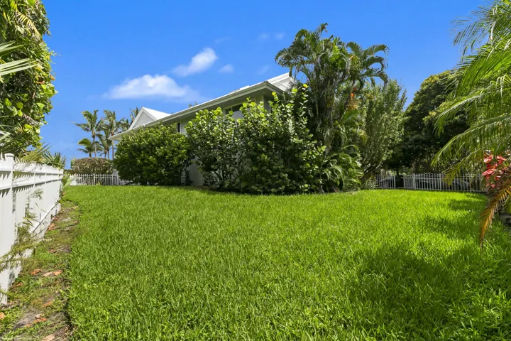 162 North Beach Rd 059