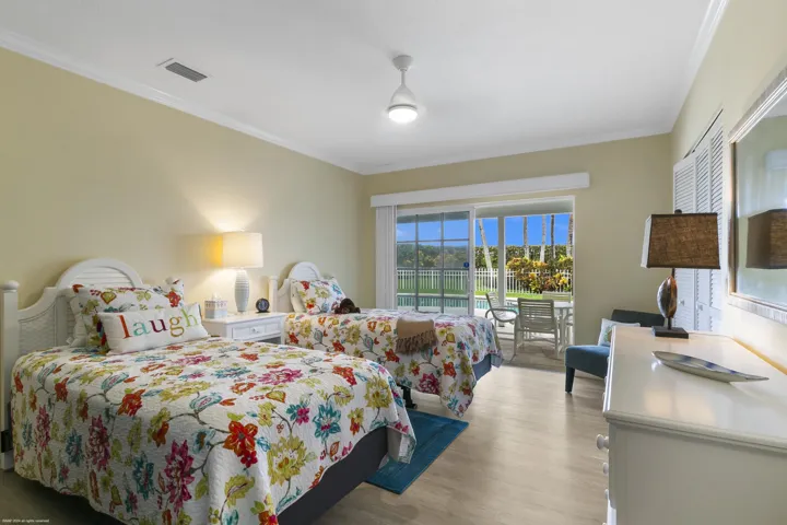 162 North Beach Rd 042