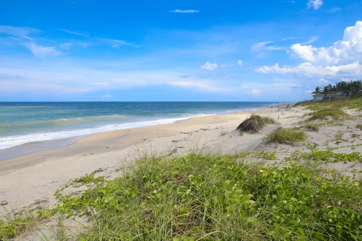 162 North Beach Rd 070