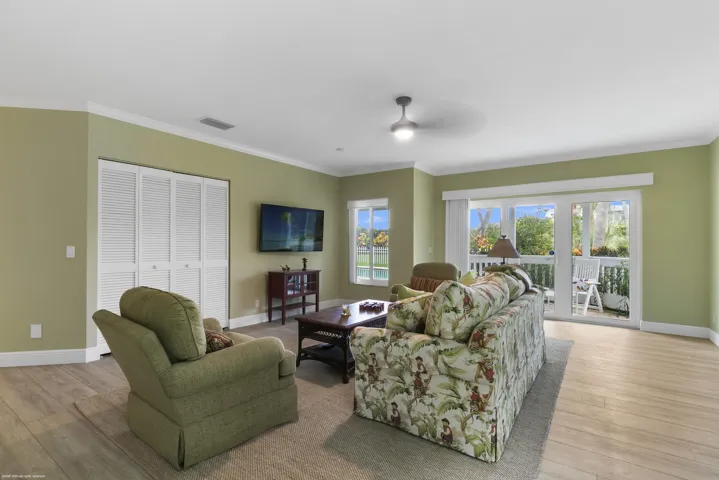 162 North Beach Rd 044
