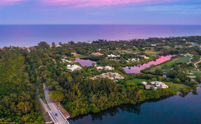Jupiter Island golf sunset c 2021 AAP