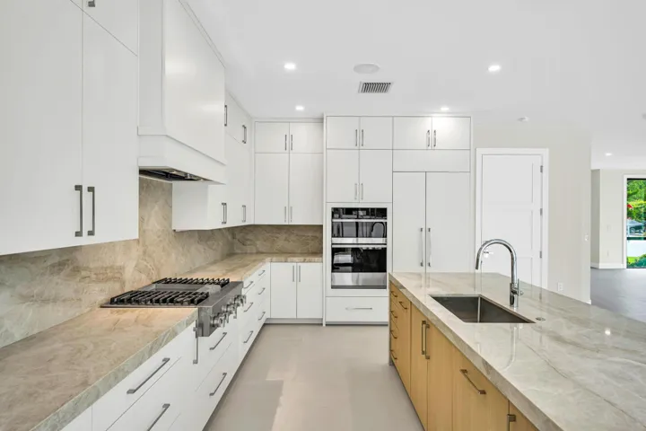 445 NE 11TH​​‌​​​​‌​​‌‌​‌‌​​​‌‌​‌​‌​‌​​​‌​​ AVE-19