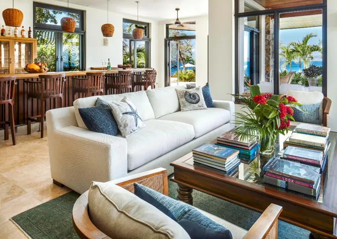 6. LIVING ROOM AND BAR