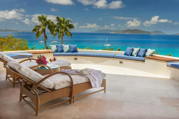 11. MASTER SUITE TERRACE