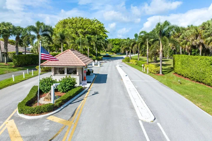 044-11255GreenLakeDrive-BoyntonBeach-FL-