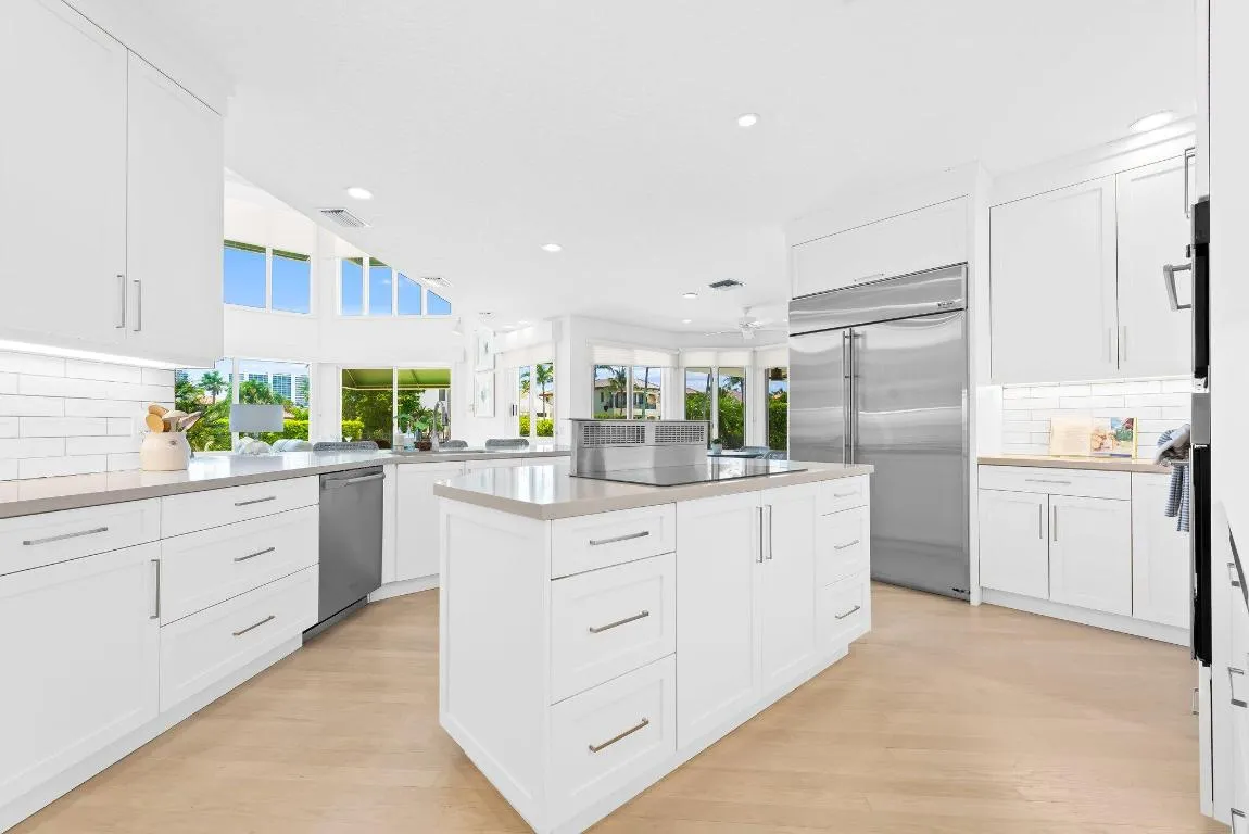 Open Kitchen