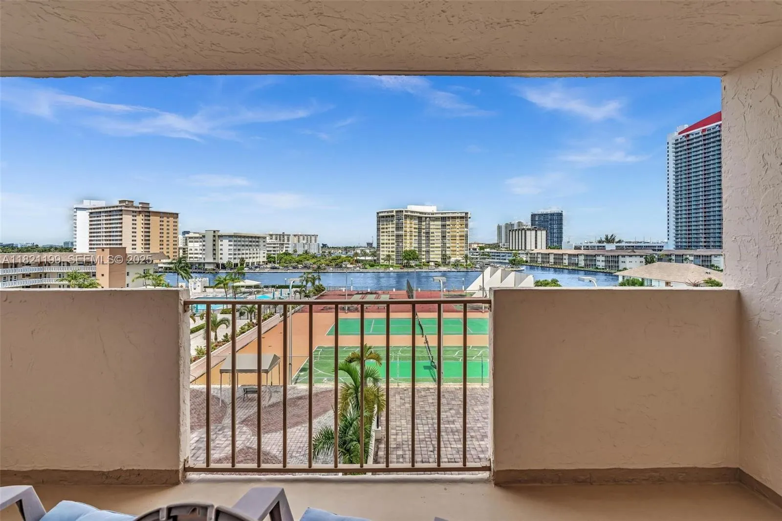 Balcony 2