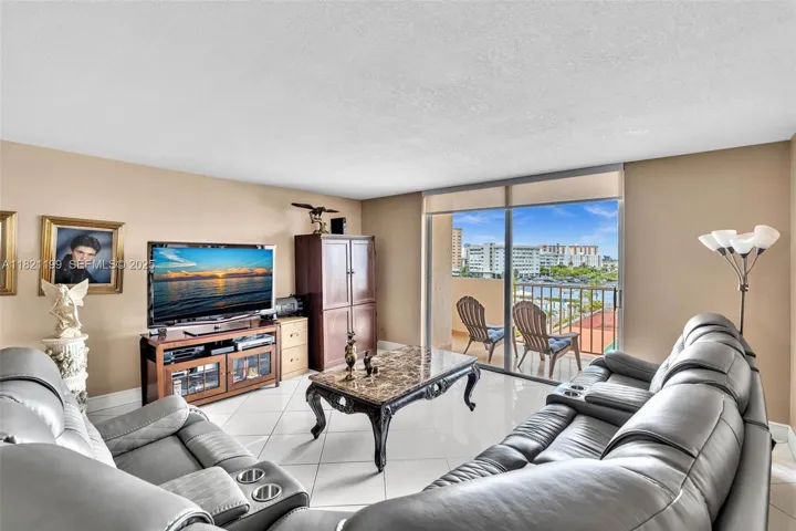 Living Room 5