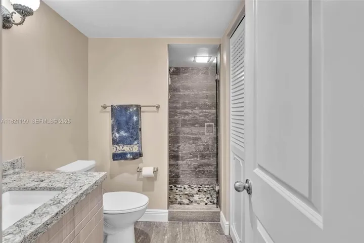 Small Bath 2