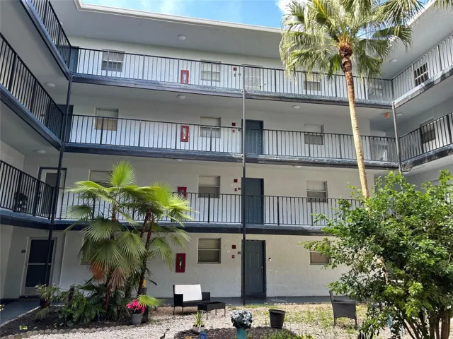 4 story building