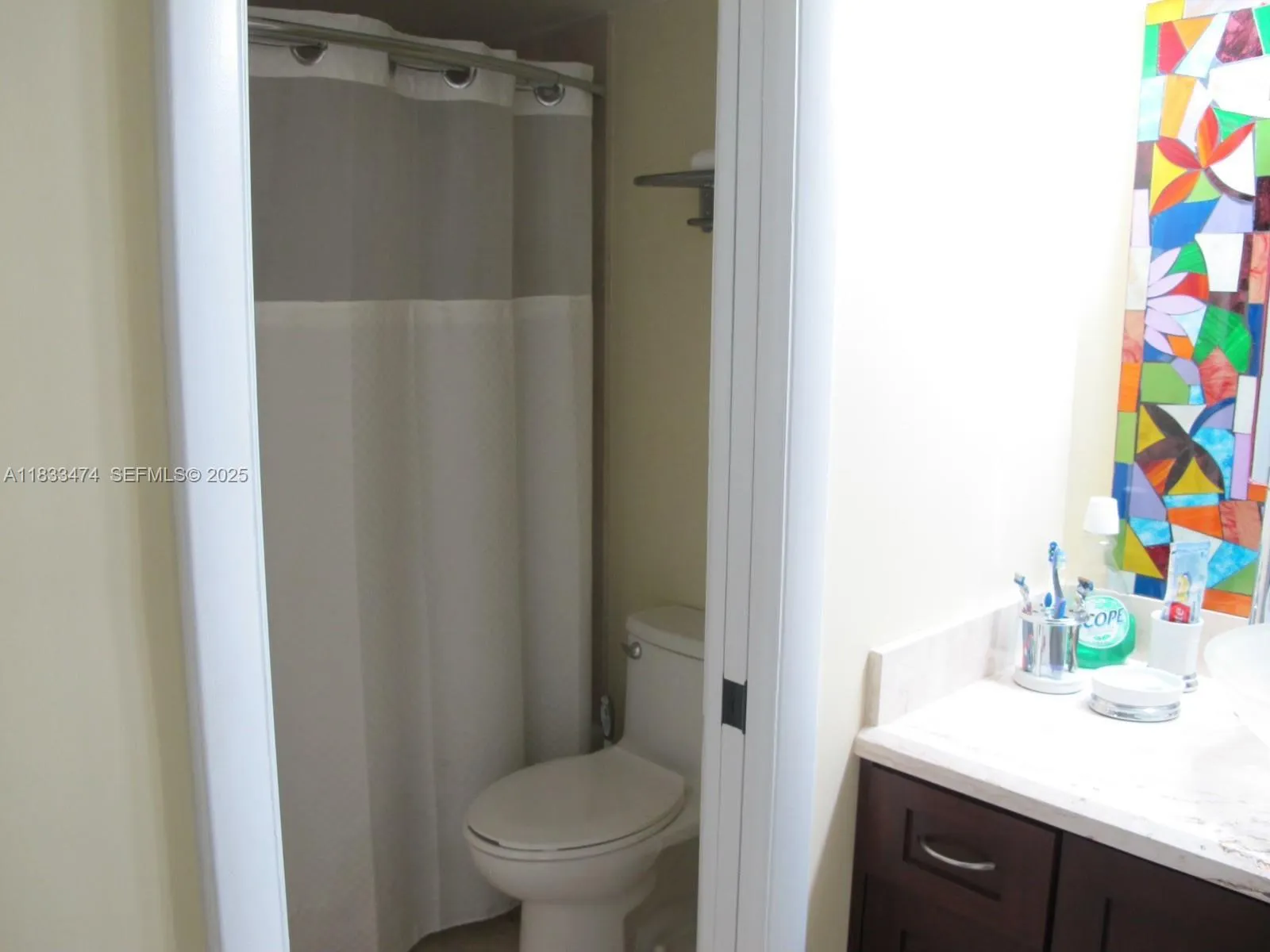 Photo 9