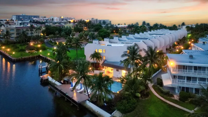 Twilight Intracoastal Views