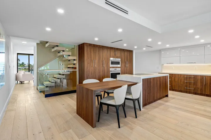 Kitchen/Dining