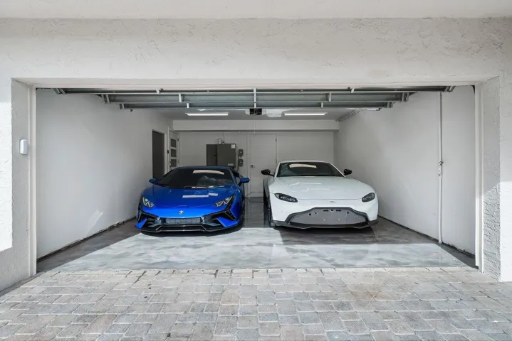 2 car Gargage