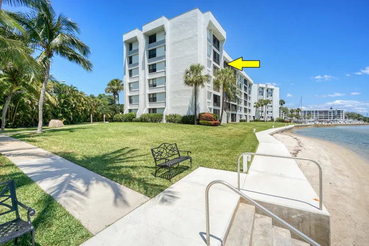 1542 Jupiter Cove #602