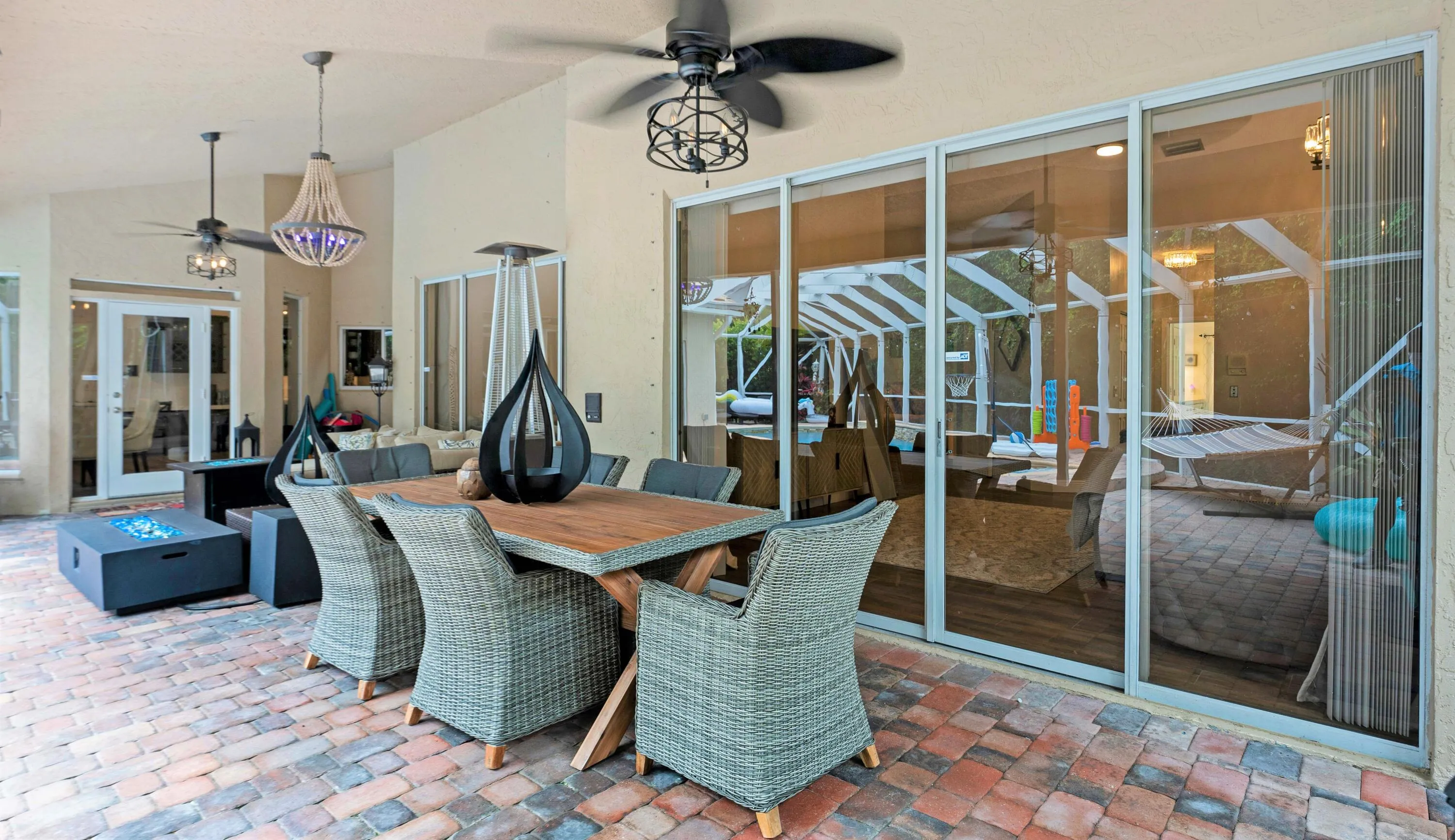 Outdoor dining for guests