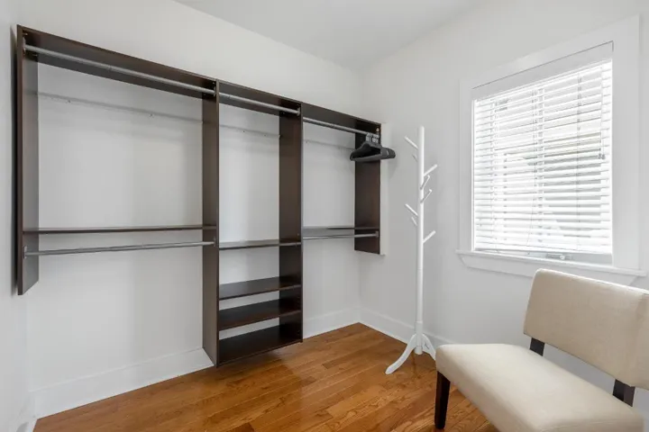 1011 SIMONTON ST #1 WEB-18
