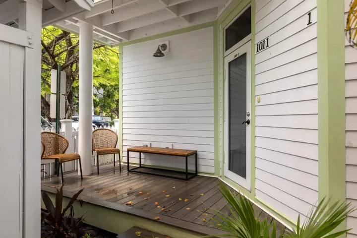 1011 SIMONTON ST #1 WEB-4