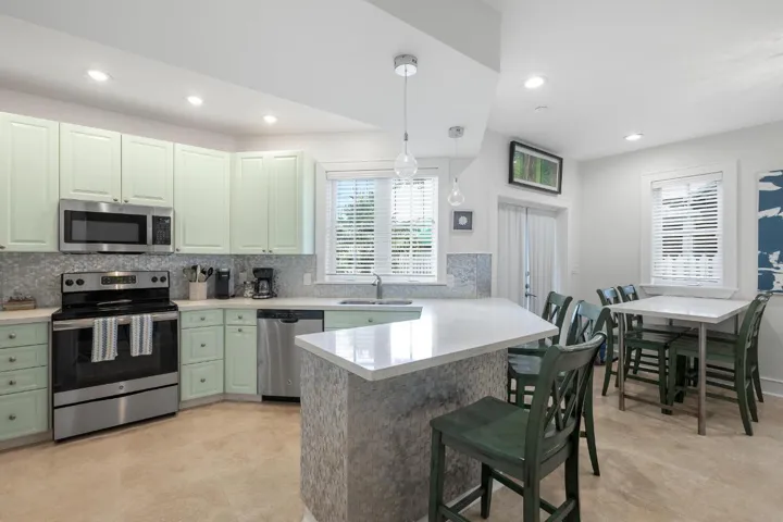 1011 SIMONTON ST #1 WEB-11