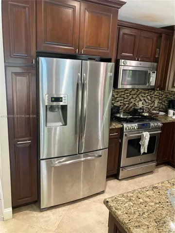 Kitchen with dining and breakfast nook