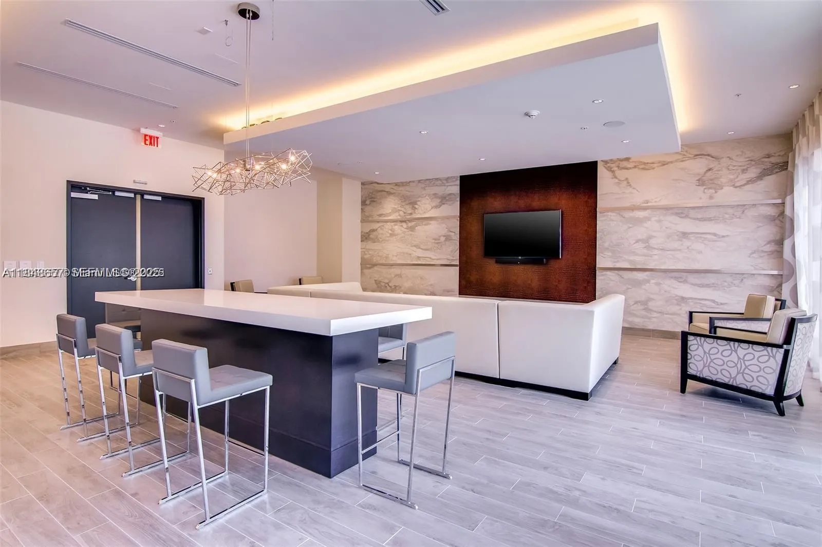 Property photo 122