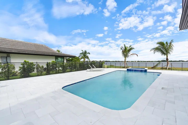 44-2504 Embassy Drive WPB, FL-243