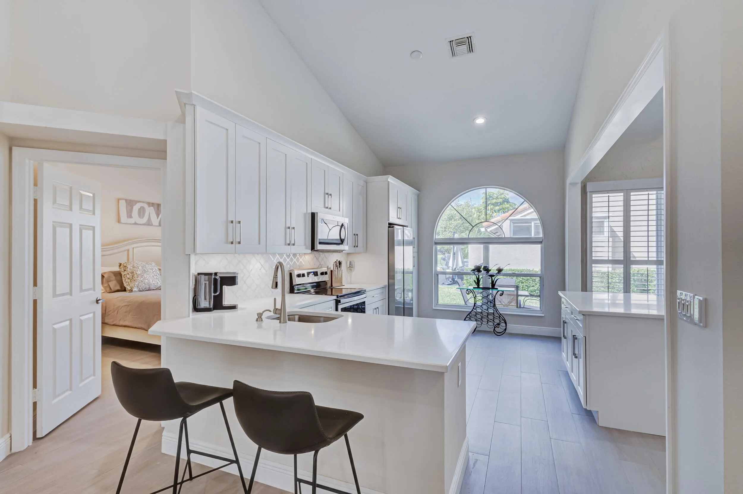 Kitchen Bar