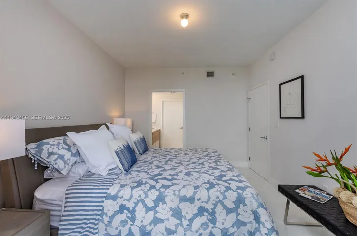 Master Bedroom - Very spacious for a king size bed and night tables