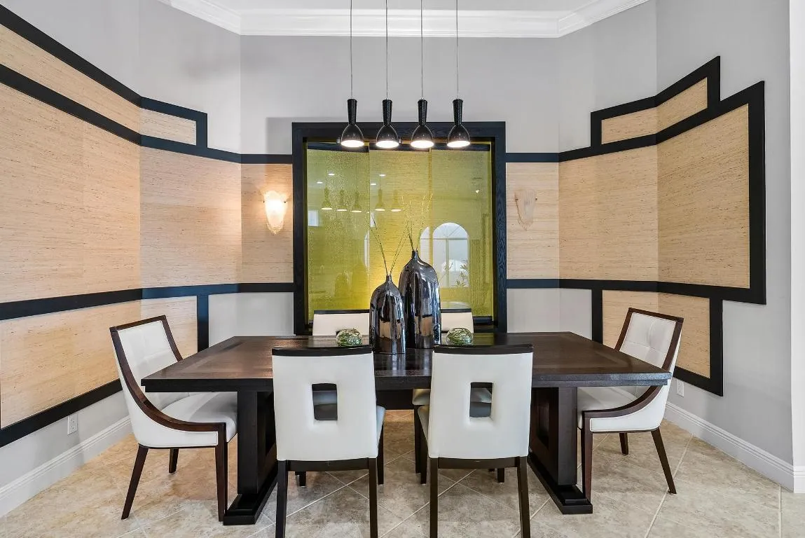 10350 Terra Lago