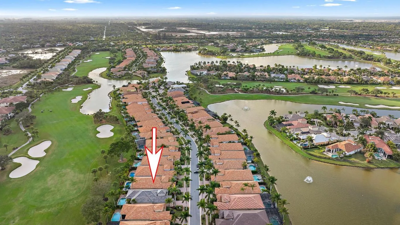 10350 Terra Lago